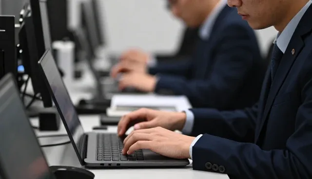 商务代理如何推动信息效率提升